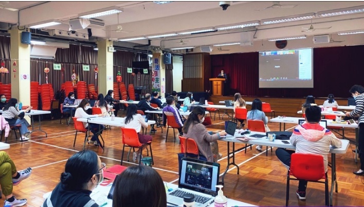 Una Interactive Training Platform